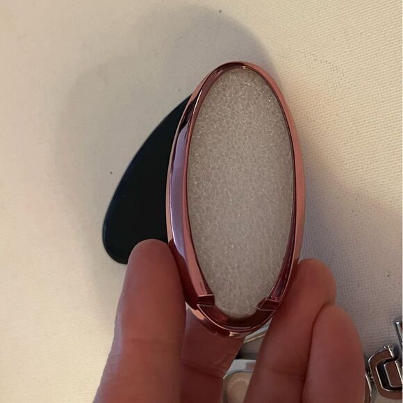 Nissan logo Key Fob Keychain in Silver and Fob Case Cover in Pink NWT - Picture 3 of 7